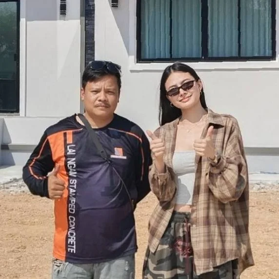 หน้างาน ปูพื้นคอนกรีตพิมพ์ลาย ขอนแก่น คุณน้ำแข็ง